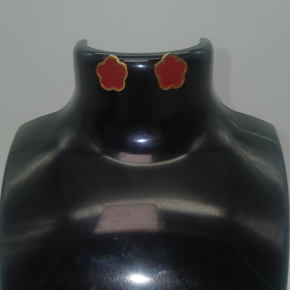 14K Gold Plated Maroon/Burgundy Enamel Clover Style Stud Earrings​​